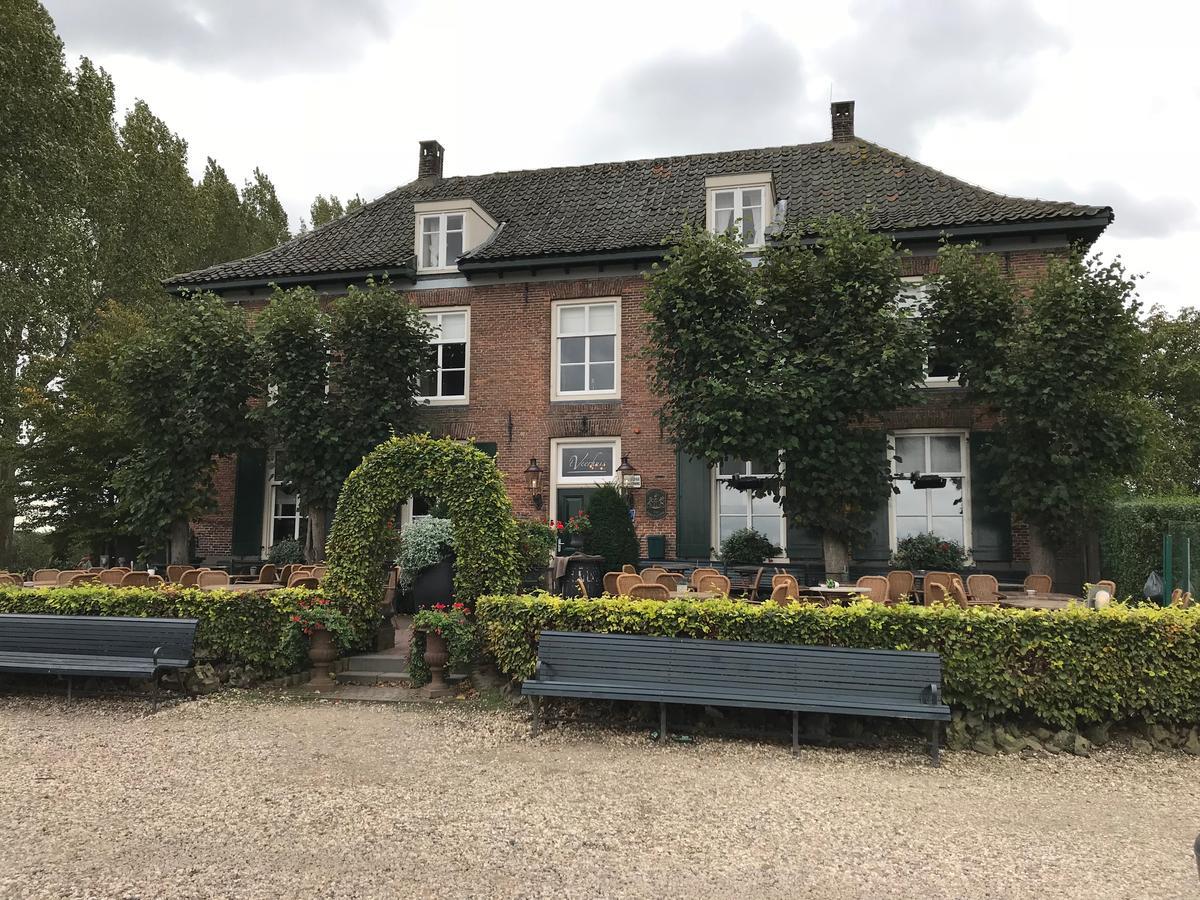 Veerhuis Opheusden Bagian luar foto